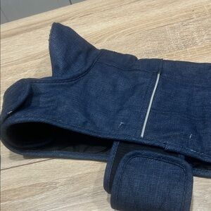 Carhartt dog utility denim coat. Size medium. New.